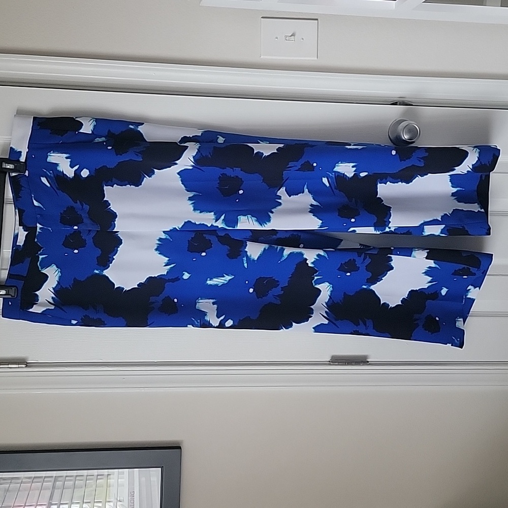 Banana Republic floral crepe pants